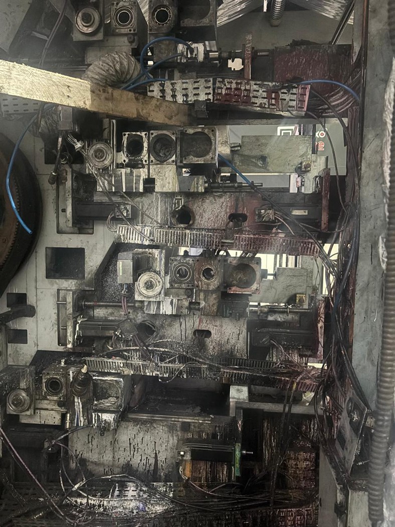 Detalhe de um módulo impressor danificado